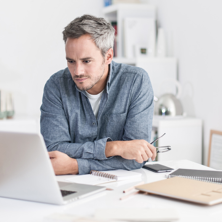 Os contamos los procedimientos para la aplicación de las medidas establecidas para ayudar a los clientes en esta situación tan complicada, para ello haremos una distinción entre aquellas establecidas por CHC Energía y las medidas del Real Decreto-ley 11/2020.