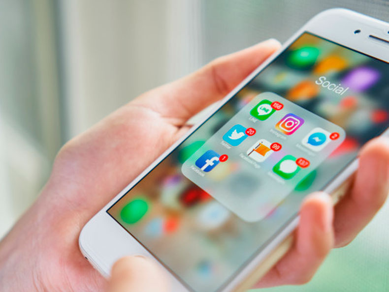 Estamos trabajando en tres importantes proyectos que nos van a permitir dar un salto de calidad en el servicio que prestamos y ofrecemos tanto a clientes actuales como a potenciales clientes y que nos van a ayudar a conseguir los objetivos que nos marcábamos a principio del año: captar, retener y fidelizar.