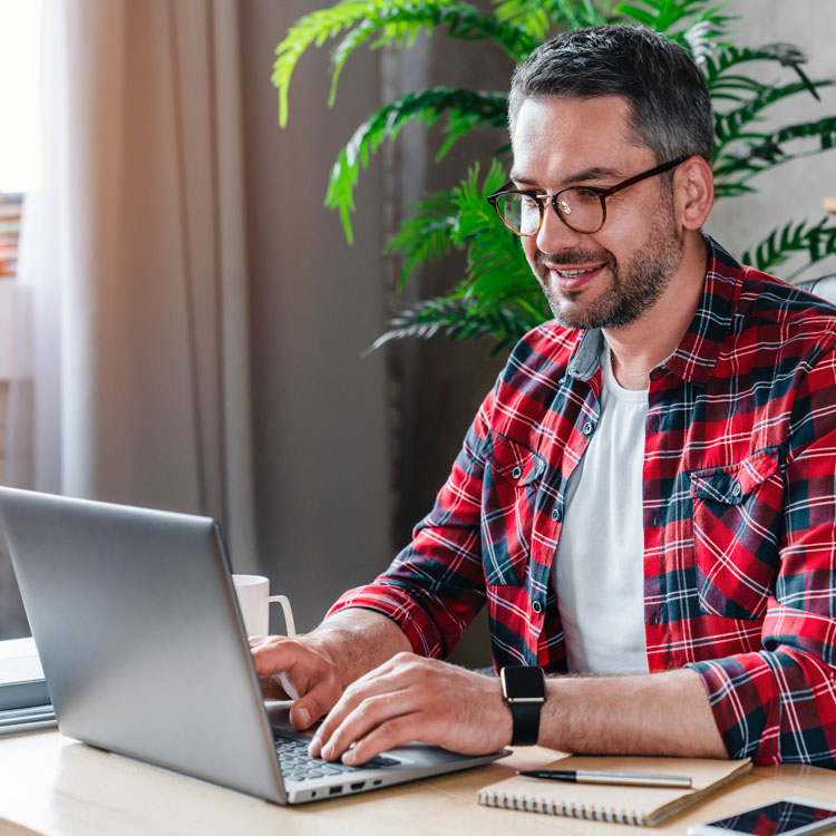 Recordamos a nuestros clientes que si necesitan información sobre las nuevas ayudas y exenciones dictaminadas pueden consultar el Servicio Tranquilidad Negocios que CHC Energía pone a su disposición.