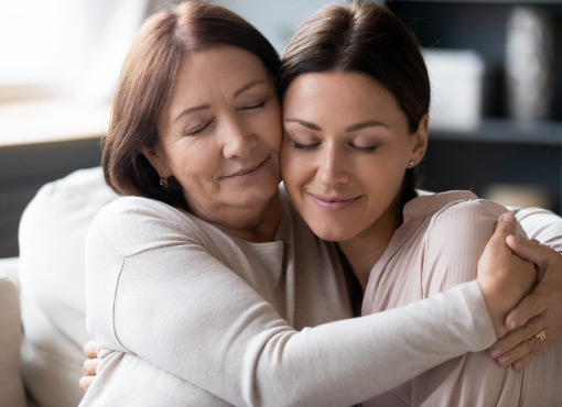 Gracias al Seguro Tranquilidad Hogares podemos tender una mano a nuestros clientes cuando más lo necesitan, haciendo de CHC Energía mucho más que una compañía de luz.