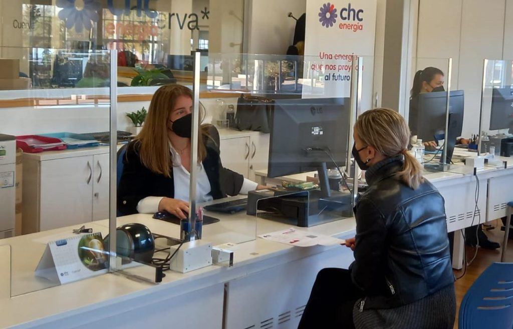 Hablamos con Carolina García Cifuentes, responsable Comercial Energética de la delegación comercial Navitas Energía, para conocer las acciones que llevan a cabo diariamente para captar y fidelizar clientes.