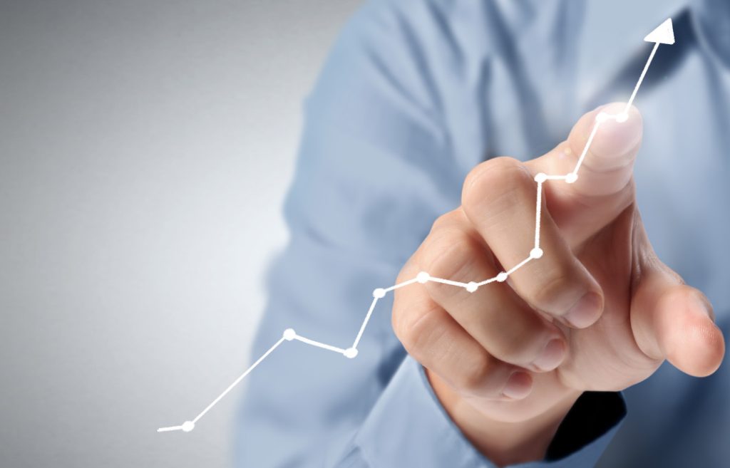 Desde CHC Energía continuamos apostando por fidelizar a nuestros clientes, por lo que, desde el 1 de abril de 2022, hemos aumentado el descuento a aplicar sobre el término de energía.