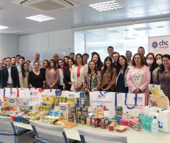 CHC Energía pusimos en marcha una acción solidaria de recogida de material por los más afectados por la situación de guerra en Ucrania.