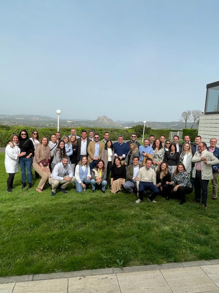 ¡Os animamos a asistir! Estas sesiones son esenciales para que podáis abordar todas aquellas cuestiones y dudas con el equipo de CHC Energía.